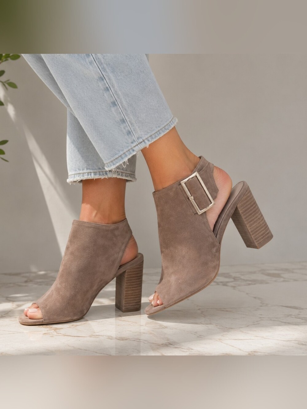 Vaneli Bisa Tan Leather Suede Peep Toe Slingback Cut Out Heel Ankle Bootie Sz 10